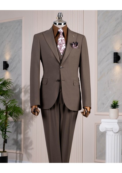 Italyan Stil Slim Fit Ceket Yelek Pantolon Takım Elbise Kahverengi T14144