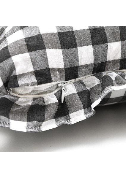 Ekoseli Fırfırlı Kırlent Kılıfı - Siyah - 43X43 cm