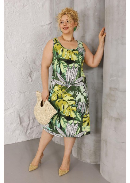Kadın Yeşil Beyaz Tropikal Desen Askılı Büyük Beden Elbise