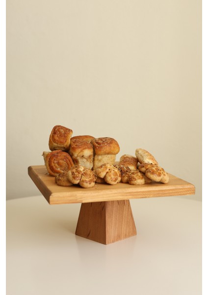 Piramit 25 X 25 Cm Ahşap 10 Cm Ayaklı Yuvarlak Pasta Sunum Servis Tabağı