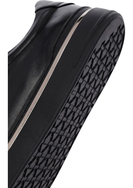 Erkek Siyah Bağcıklı Deri Sneaker 25WFD654618