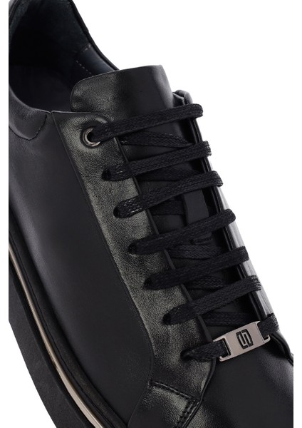 Erkek Siyah Bağcıklı Deri Sneaker 25WFD654618