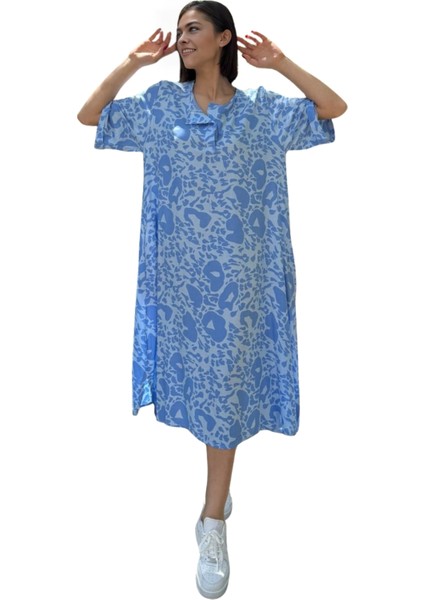 Büyük Beden Yaka Düğmeli Cepli Yırtmaçlı Desenli Midi Boy Viskon Elbise