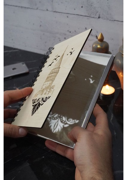 Galata Kulesi Temalı Ahşap Kapaklı Defter - Çizgili Defter - Ajanda - Okul Defteri (A5 - 120 Sayfa) fiyatları