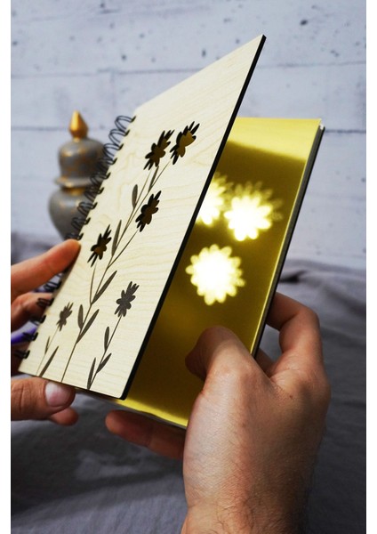 Çiçek Desenli Ahşap Kapaklı Defter - Çizgisiz Defter - Günlük - Ajanda-Hediyelik-A5 Anı Defteri fiyatları