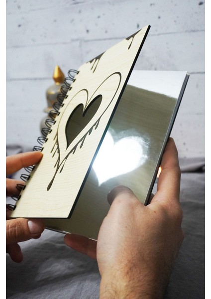 Kalp Desenli Ahşap Kapaklı Defter - Çizgisiz Defter - Günlük - Ajanda-Hediyelik-A5 Anı Defteri modelleri