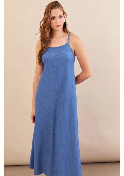 Kadın İndigo Ayarlanabilir Askılı Bürümcük Midi Elbise MX9455