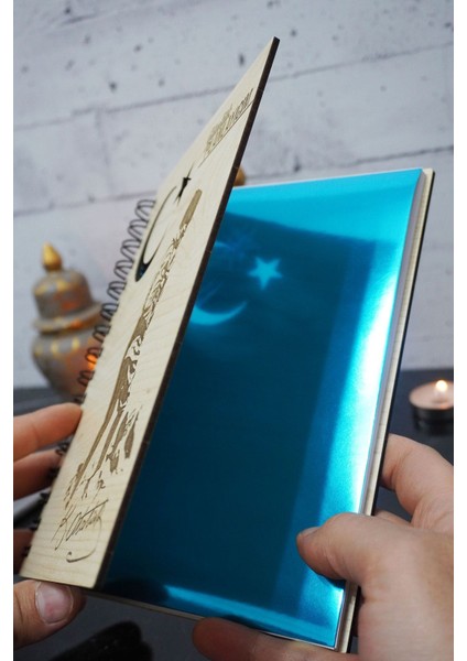 Mustafa Kemal Atatürk Ahşap Plan Defteri - Tarihsiz Ajanda - Günlük Planlayıcı (Planlama Defteri) A5 fiyatları