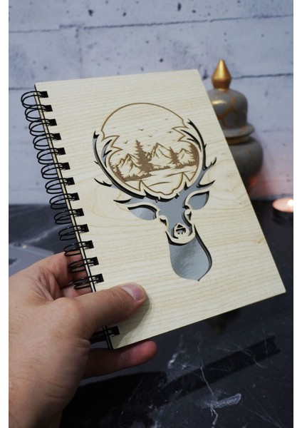 Geyik Figürlü Ahşap Kapaklı Defter - Çizgisiz Defter -Günlük - A5 Anı Defteri