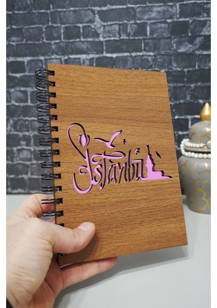 Istanbul Yazılı Ahşap Kapaklı Defter - Çizgili Defter - Ajanda - Okul Defteri (A5 - 120 Sayfa) modelleri