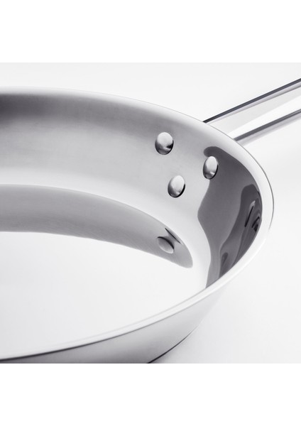 Kızartma Tavası 365+ Paslanmaz Çelik 28 cm Fırına Uygun Dayanıklı Eşit Isı Dağılımlı modelleri