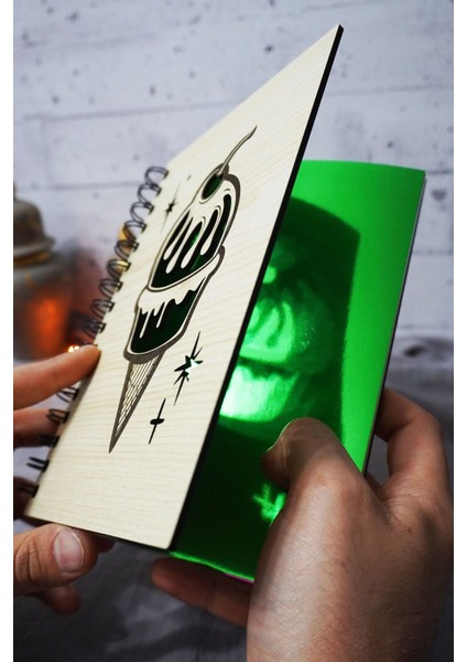 Dondurma Desenli Ahşap Kapaklı Defter - Noktalı Defter - Ajanda - Okul Defteri (A5 - 120 Sayfa) fiyatları