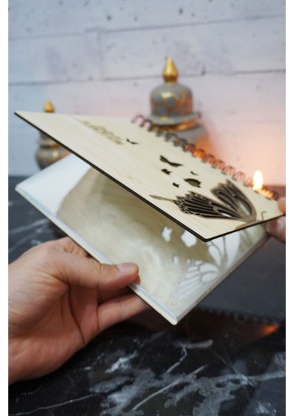 Kelebek Figürlü Ahşap Süresiz Plan Defteri - Tarihsiz Ajanda - Haftalık Planlayıcı - A5 modelleri