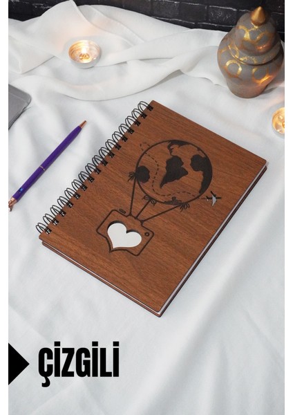 Uçan Balon Temalı Ahşap Kapaklı Defter - Çizgili Defter - Ajanda - Okul Defteri (A5 - 120 Sayfa)