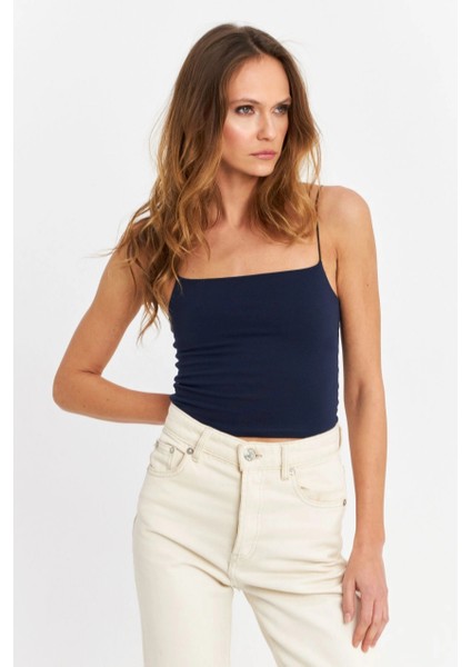 Kadın Lacivert İp Askılı Crop Bluz EV63
