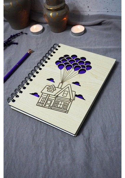 Uçan Balon Ev Ahşap Kapaklı Defter - Çizgisiz Defter - Günlük - Ajanda-Hediyelik-A5 Anı Defteri