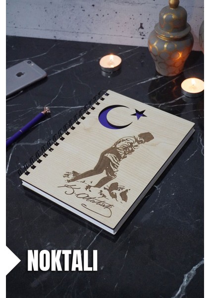 Kemal Atatürk Temalı Ahşap Kapaklı Defter - Noktalı Defter - Ajanda - Okul Defteri (A5 - 120 Sayfa)