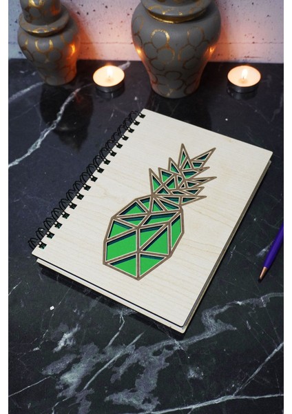 Ananas Desenli Ahşap Kapaklı Defter - Çizgisiz Defter - Günlük - Ajanda- A5 Anı Defteri
