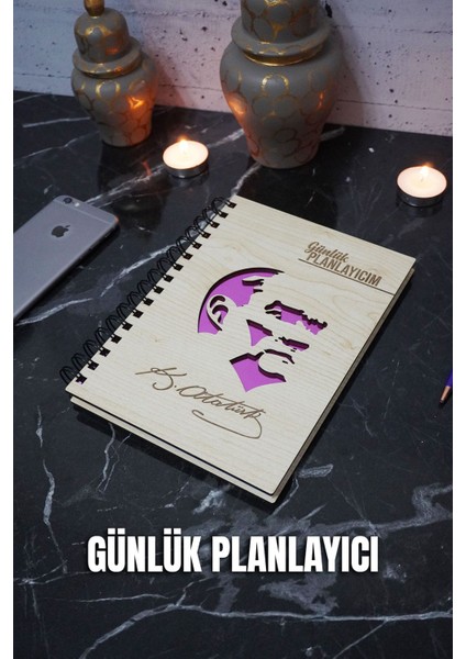 Mustafa Kemal Atatürk Ahşap Plan Defteri - Tarihsiz Ajanda - Günlük Planlayıcı (Planlama Defteri) A5