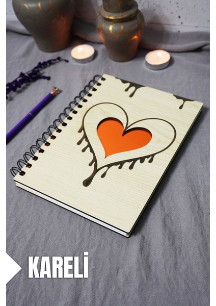 Kalp Desenli Ahşap Kapaklı Defter - Kareli Defter - Ajanda - Okul Defteri (A5 - 120 Sayfa)