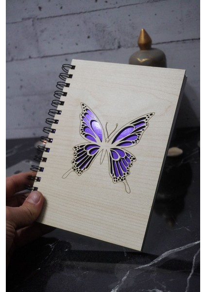 Kelebek Temalı Ahşap Kapaklı Defter - Noktalı Defter - Ajanda - Okul Defteri (A5 - 120 Sayfa) modelleri