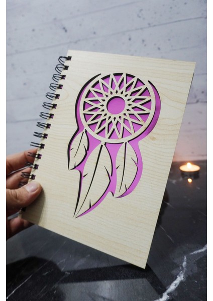 Rüya Kapanı Temalı Ahşap Kapaklı Defter - Noktalı Defter - Ajanda - Okul Defteri (A5 - 120 Sayfa) modelleri