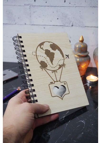 Uçan Balon Temalı Ahşap Kapaklı Defter - Noktalı Defter - Ajanda - Okul Defteri (A5 - 120 Sayfa) modelleri