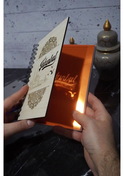 Istanbul Temalı Ahşap Kapaklı Defter - Çizgili Defter - Ajanda - Okul Defteri (A5 - 120 Sayfa) fiyatları