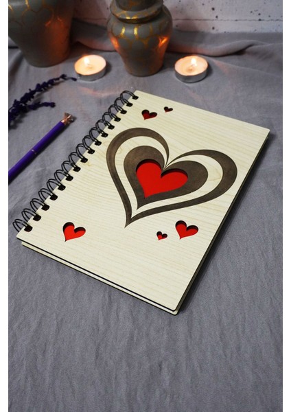 Kalp Desenli Ahşap Kapaklı Defter - Çizgisiz Defter - Günlük - Ajanda-Hediyelik-A5 Anı Defteri