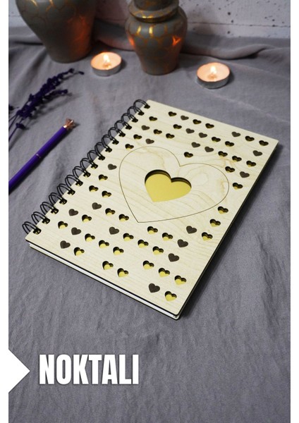 Kalp Desenli Ahşap Kapaklı Defter - Noktalı Defter - Ajanda - Okul Defteri (A5 - 120 Sayfa)