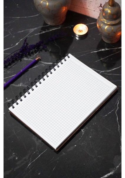 Müzik Tasarımlı Ahşap Kapaklı Defter - Kareli Defter - 60 Yaprak (120 Sayfa) - A5 15X21 cm indirimleri