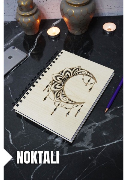 Ay Mandala Temalı Ahşap Kapaklı Defter - Noktalı Defter - Ajanda - Okul Defteri (A5 - 120 Sayfa)