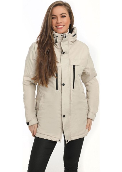 Kadın Polarlı Kürklü Su ve Rüzgar Geçirmez Kapüşonlu Kışlık Mont & Kaban & Parka modelleri