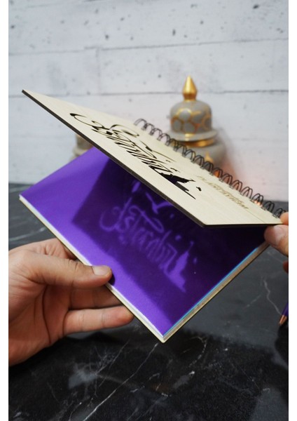 Istanbul Ahşap Plan Defteri - Tarihsiz Ajanda - Haftalık Planlayıcı (Süresiz Planlama Defteri) A5 fiyatları