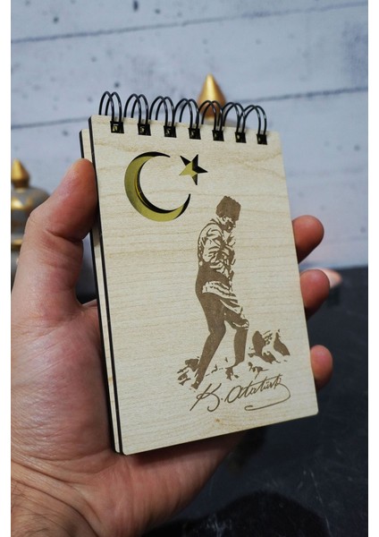 Kemal Atatürk Temalı Ahşap Kapaklı Not Defteri - Mini Defter - Cep Defteri - Benim Listem
