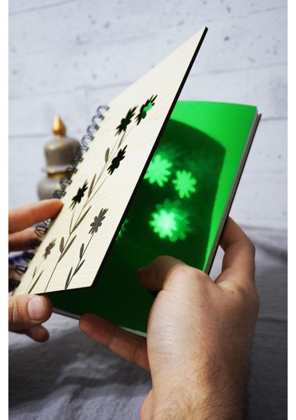 Çiçek Desenli Ahşap Kapaklı Defter - Noktalı Defter - Ajanda - Okul Defteri (A5 - 120 Sayfa) fiyatları