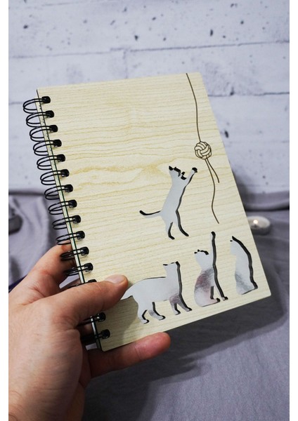 Kedi Desenli Ahşap Kapaklı Defter - Çizgisiz Defter - Günlük - Ajanda-Hediyelik-A5 Anı Defteri