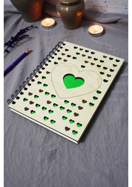 Kalp Desenli Ahşap Kapaklı Defter - Çizgisiz Defter - Günlük - Ajanda-Hediyelik-A5 Anı Defteri
