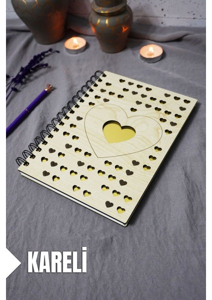 Kalp Desenli Ahşap Kapaklı Defter - Kareli Defter - Ajanda - Okul Defteri (A5 - 120 Sayfa)