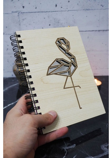 Flamingo Figürlü Ahşap Kapaklı Defter - Çizgisiz Defter - Günlük - Ajanda- A5 Anı Defteri