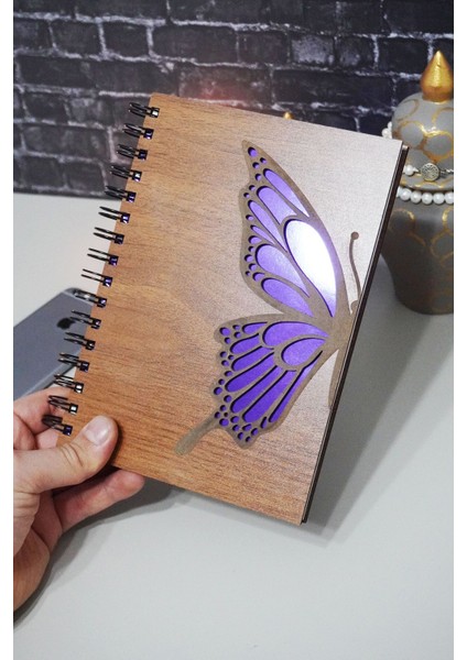 A5 Yarım Kelebek Tasarım Ahşap Kapak Günlük Planlayıcı Defter - Süresiz Ajanda (Tarihsiz Planlayıcı) modelleri