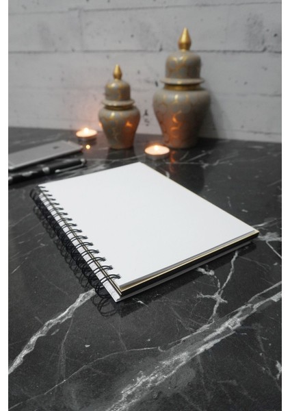 Anne Bebek Temalı Ahşap Kapaklı Defter - Çizgisiz Defter - Günlük - A5 Anı Defteri fırsatları