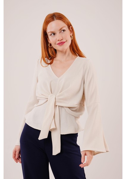Ön Bağlamalı Volan Kol Ekru Bluz