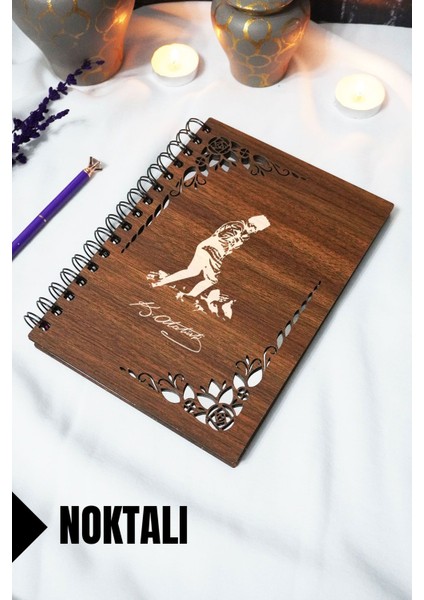 Mustafa Kemal Atatürk Ahşap Kapaklı Defter - Noktalı Defter - 60 Yaprak (120 Sayfa) - A5 15X21 cm