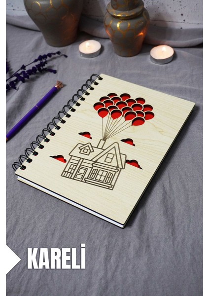 Uçan Balon Ev Desenli Ahşap Kapaklı Defter - Kareli Defter - Ajanda - Okul Defteri (A5 - 120 Sayfa)