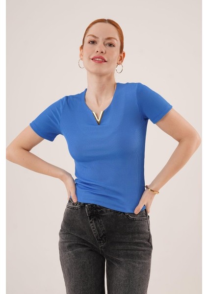 Kısa Kollu Yaka Detaylı Kaşkorse Saks Bluz