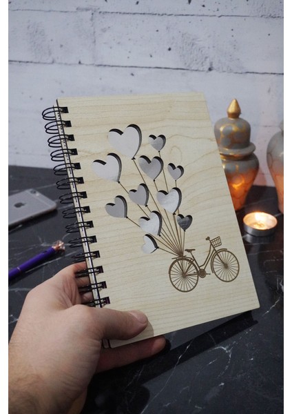 Bisiklet Balon Temalı Ahşap Kapaklı Defter - Noktalı Defter - Ajanda - Okul Defteri (A5 - 120 Sayfa) modelleri