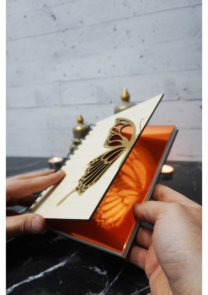 Kelebek Tasarım Ahşap Kapaklı Günlük Planlayıcı - Tarihsiz Ajanda - Süresiz Planlama Defteri - A5 modelleri