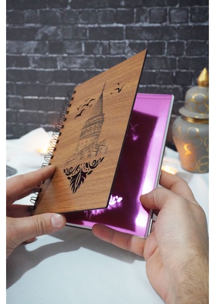 Galata Kulesi Temalı Ahşap Kapaklı Defter - Kareli Defter - Ajanda - Okul Defteri (A5 - 120 Sayfa) fiyatları