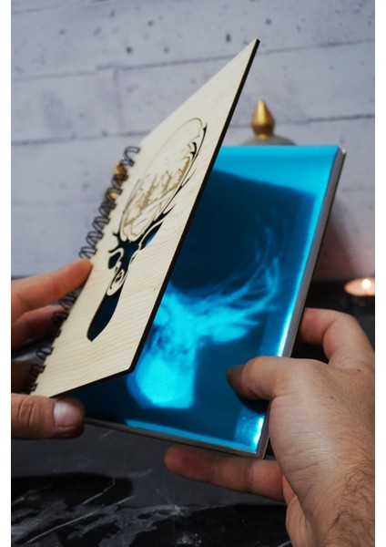 Geyik Figürlü Ahşap Kapaklı Defter - Çizgisiz Defter -Günlük - A5 Anı Defteri fiyatları